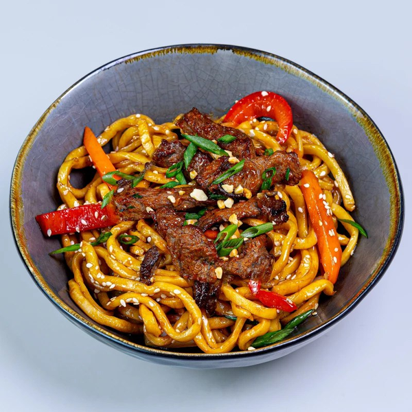 Вок с говядиной