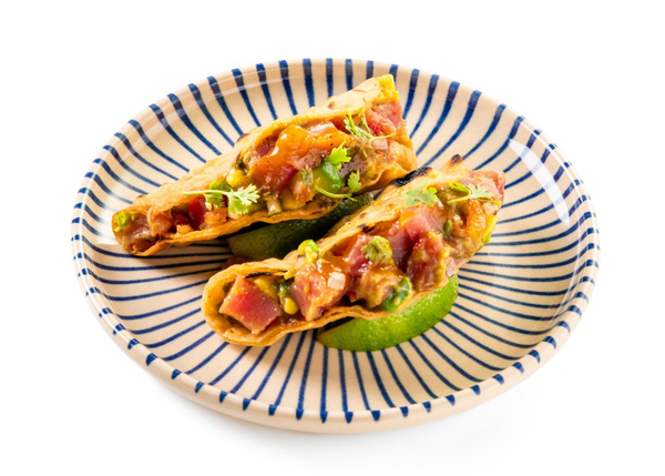 Такос с Тунцом